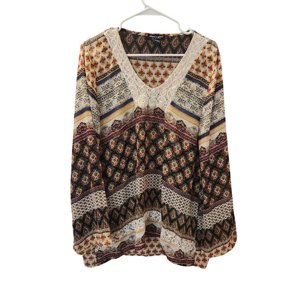 About A Girl Los Angeles Boho Patchwork Print Crochet V-Neck Blouse XL